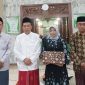 Dari kiri: Gus Wahyu NH. Aly, KH. Dawamudin Masdar, Agnes Happy Noviza, Ust. Arif Mustholih, M.Ag