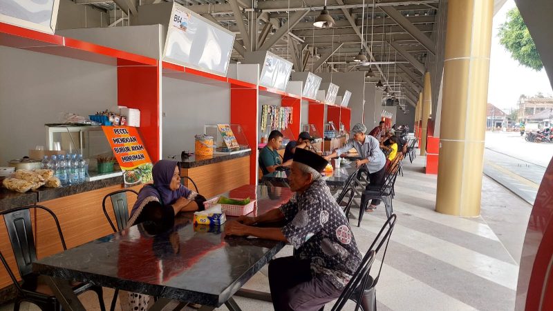 PKl Alun-alun menempati Kapal Mendoan.