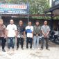 Bang Omat bersama guru dan siswa korban salah sasaran dari keributan geng motor dengan warga di Kebumen. 