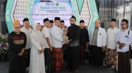 Pendaulatan Arif Sugiyanto sebagai “Panglima” dari Gawagis, Selasa (22 Okt. 2024). Sumber: TVOne