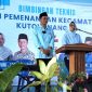 Calon Bupati Kebumen Lilis Nuryani Saat Memberikan Pengarahan di Bimtek Timses Didampingi Calon Wakil Bupati Kebumen Zaeni Miftah