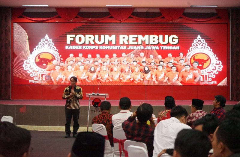 Anggota DPRD Provinsi Jateng Saiful di acara rembug bareng Komunitas Juang di Panti Marhen, Semarang. 