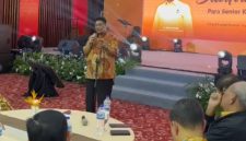 Ridwan Hisjam saat memberi sambutan di acara silaturahmi bersama dengan para tokoh dan senior Kosgoro 1957 di Sentul, Bogor, Sabtu 31 Januari 2026.