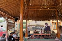 Kegiatan ini dilaksanakan pada 27 Desember 2025 di Desa Plosokerep, Kecamatan Sanan Wetan, Kota Blitar, dan diikuti oleh sekitar 150 peserta dari unsur masyarakat desa.