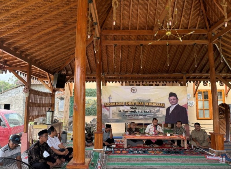 Kegiatan ini dilaksanakan pada 27 Desember 2025 di Desa Plosokerep, Kecamatan Sanan Wetan, Kota Blitar, dan diikuti oleh sekitar 150 peserta dari unsur masyarakat desa.