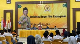 Anggota DPR RI Sarmuji menggelar kegiatan Sosialisasi Empat Pilar Kebangsaan bersama ratusan pelajar SMA di Desa Karangsari, Kecamatan Sukorejo, Kota Blitar, Jumat (27/12/2025).