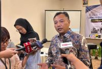 Chamad Hojin Direktur Eksekutif Pusat Polling Indonesia Saat diwawancarai wartawan dalam Rilis Survei Nasional 26 Juni 2026.
