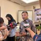 Chamad Hojin Direktur Eksekutif Pusat Polling Indonesia Saat diwawancarai wartawan dalam Rilis Survei Nasional 26 Juni 2026.