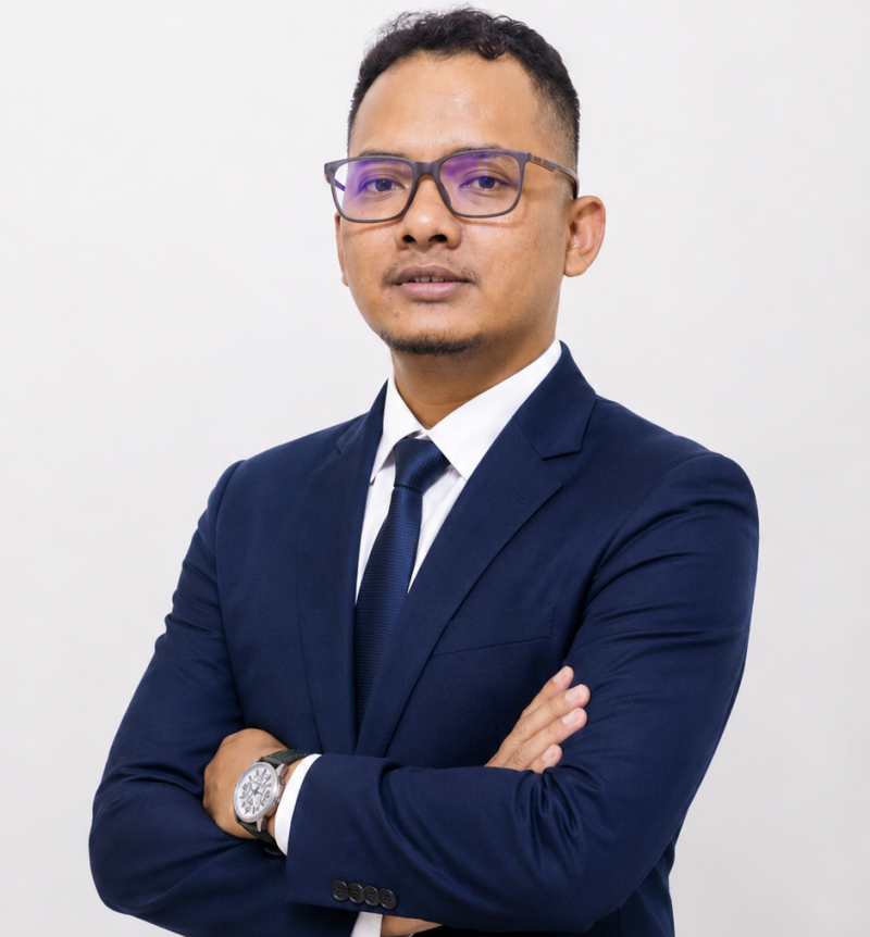 Luqmanul Hakim M.I.Kom Direktur Program dan Pemenangan Pusat Polling Indonesia