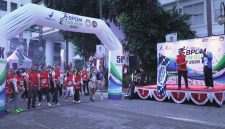 Kepala BPOM RI Prof. Dr. Taruna Ikrar Lepas Ribuan keluarga besar BPOM berkumpul mengikuti BPOM Run 2026, bagian dari rangkaian menyambut Hari Ulang Tahun (HUT) ke-81 Kemerdekaan Republik Indonesia.