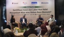 Kenaikan harga makanan dan minuman akibat biaya sertifikasi dan kelangkaan bahan baku berisiko menekan daya beli masyarakat desil menengah-bawah yang alokasi belanja pangannya sangat dominan.